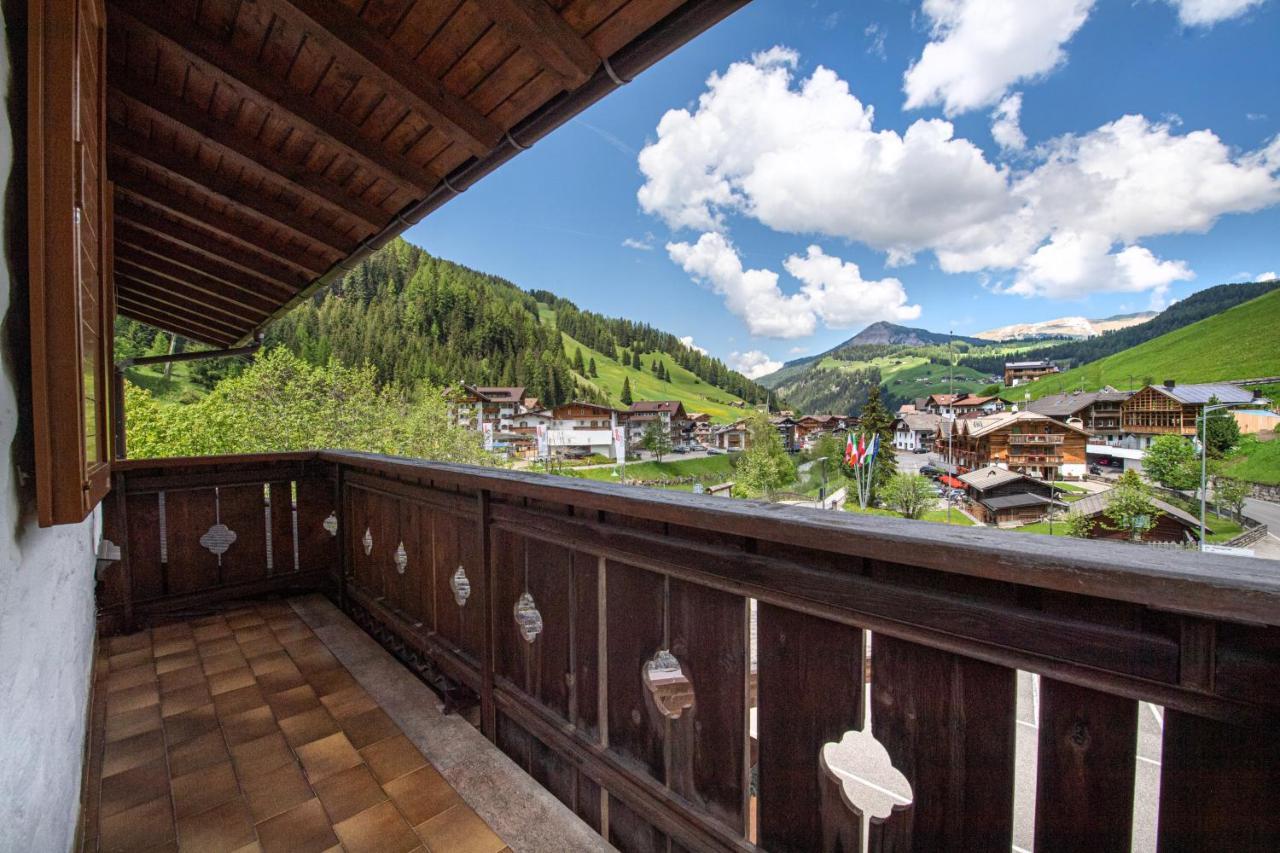 Apartments Jasmin Selva di Val Gardena Exterior foto